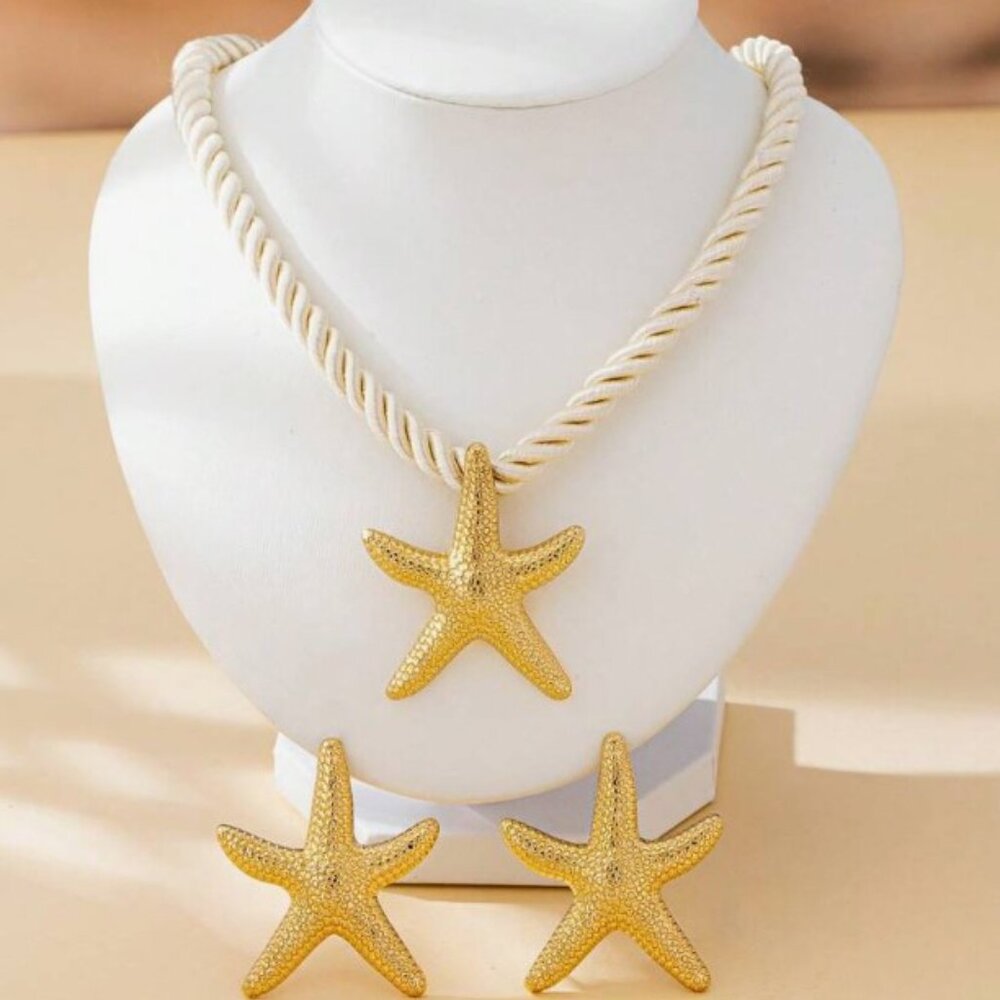 New - Gold Starfish Pendant Necklace and large earrings Set